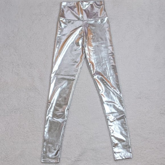 Faux Leather Silver Leggings - Picture 6 of 7